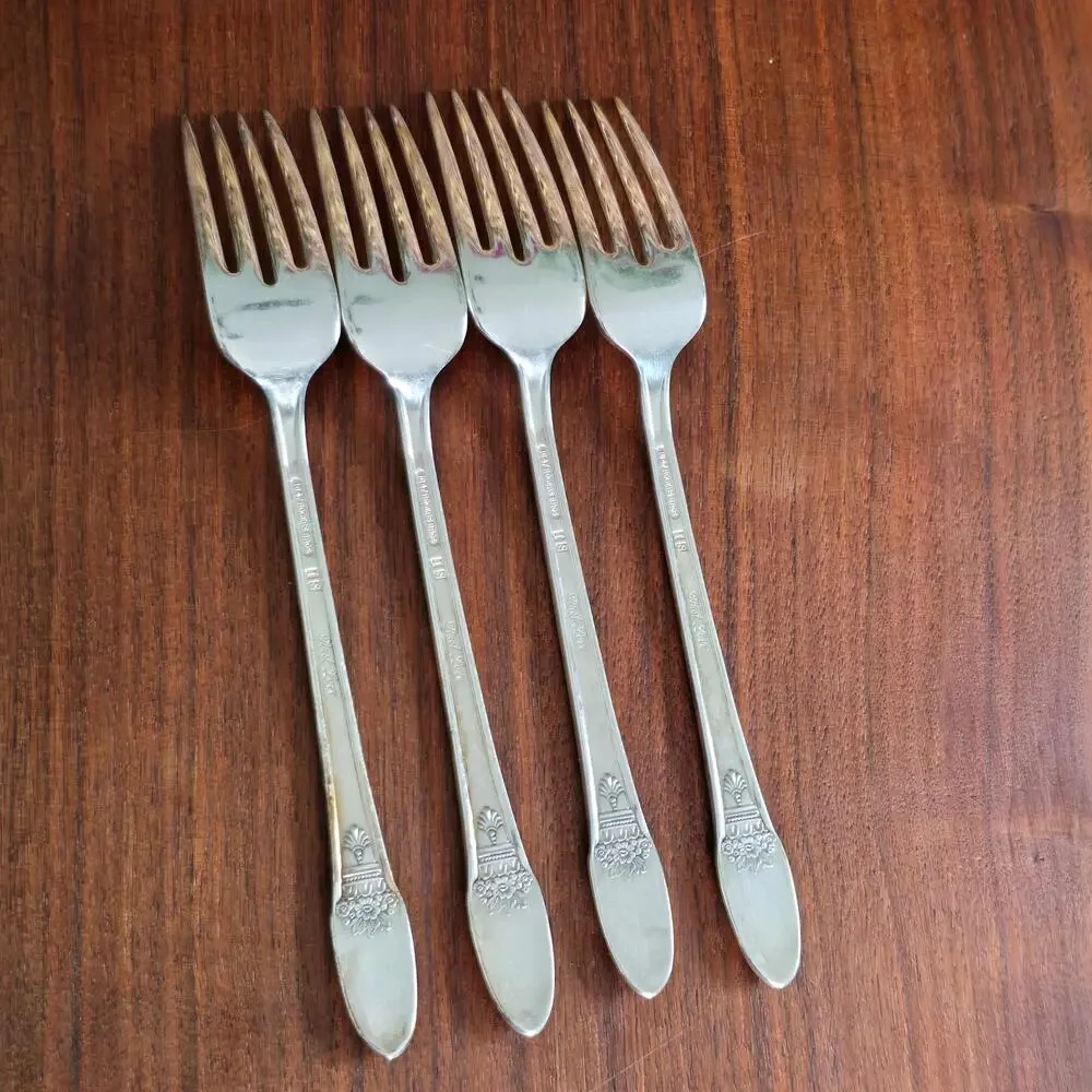 Vintage 1847 Rogers Bros FIRST LOVE 4 Dinner Forks Silverplate Art Deco Cottage